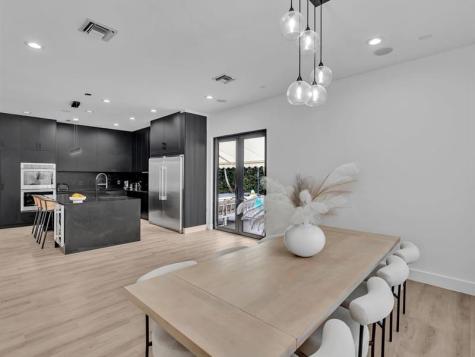 4092 NW 88 Terrace Cooper City FL 33024