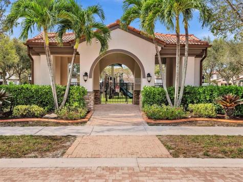4092 NW 88 Terrace Cooper City FL 33024