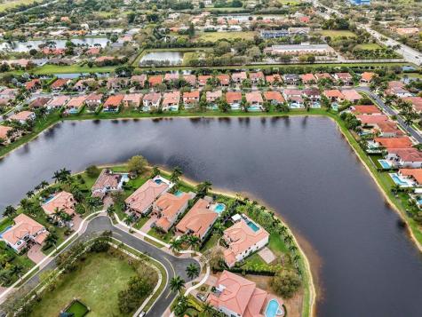 4092 NW 88 Terrace Cooper City FL 33024