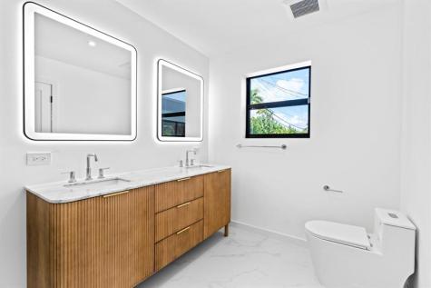 20500 Highland Lakes Boulevard Miami FL 33179