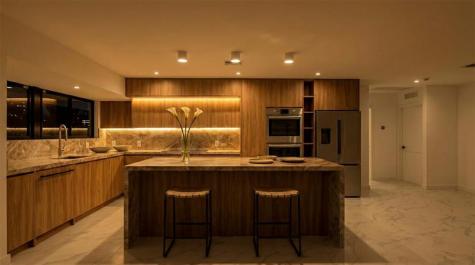 20500 Highland Lakes Boulevard Miami FL 33179