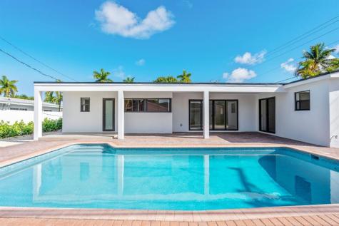 20500 Highland Lakes Boulevard Miami FL 33179