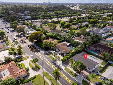 20500 Highland Lakes Boulevard Miami FL 33179