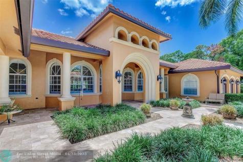 7170 155TH Place Palm Beach Gardens FL 33418
