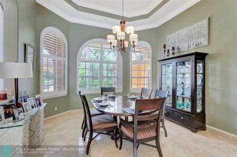 7170 155TH Place Palm Beach Gardens FL 33418
