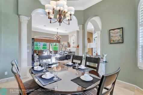 7170 155TH Place Palm Beach Gardens FL 33418