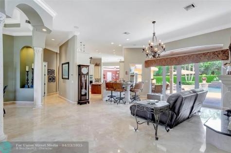 7170 155TH Place Palm Beach Gardens FL 33418