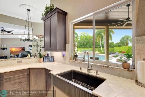 7170 155TH Place Palm Beach Gardens FL 33418
