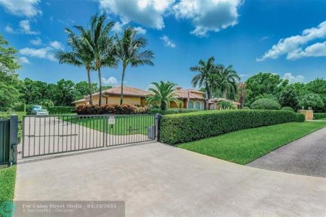 7170 155TH Place Palm Beach Gardens FL 33418