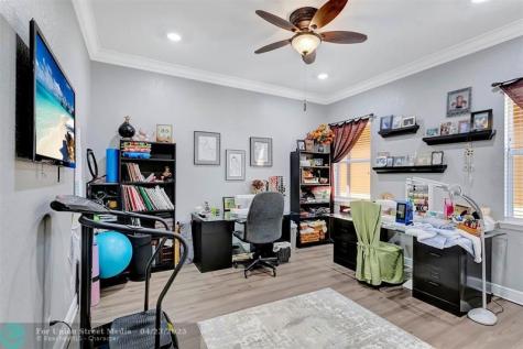 7170 155TH Place Palm Beach Gardens FL 33418