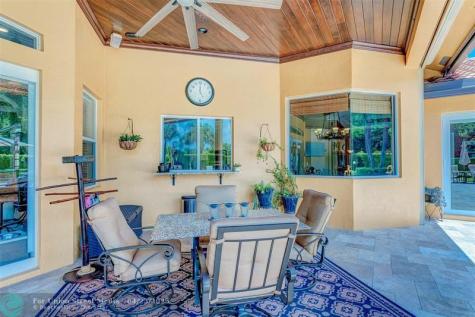 7170 155TH Place Palm Beach Gardens FL 33418