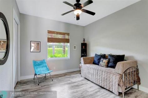 7170 155TH Place Palm Beach Gardens FL 33418