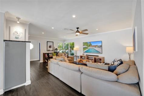 1280 NE 40th Street Oakland Park FL 33334