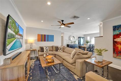 1280 NE 40th Street Oakland Park FL 33334