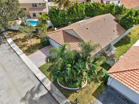 12512 NW 10th Court Sunrise FL 33323