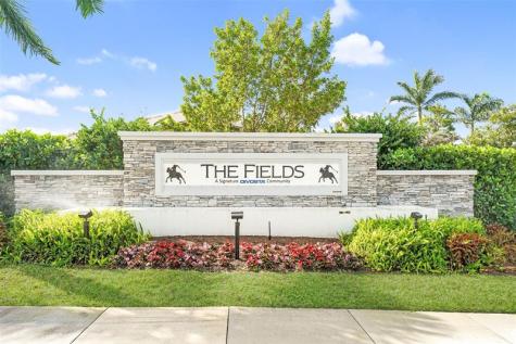 8641 Patron Lane Lake Worth FL 33467