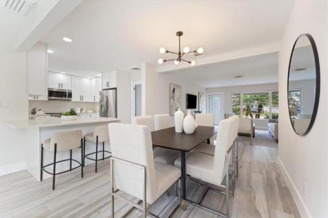 1532 NE 28 Drive Wilton Manors FL 33334