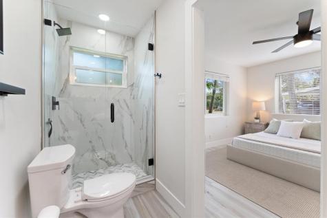 1532 NE 28 Drive Wilton Manors FL 33334
