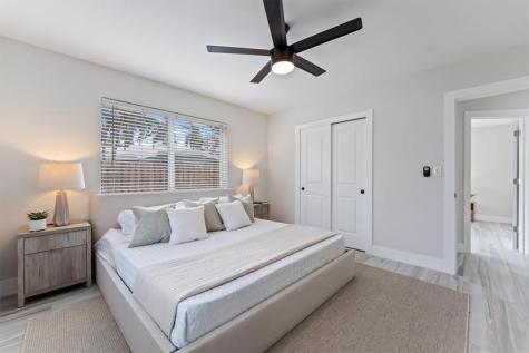 1532 NE 28 Drive Wilton Manors FL 33334