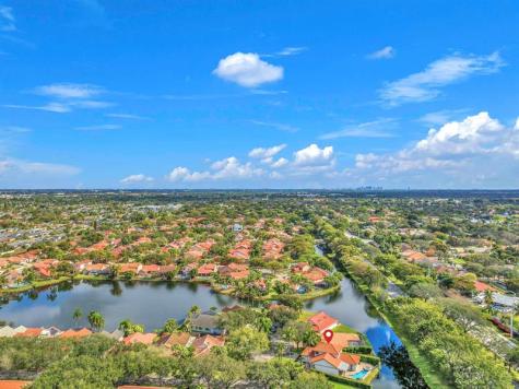 1830 NW 97th Avenue Plantation FL 33322