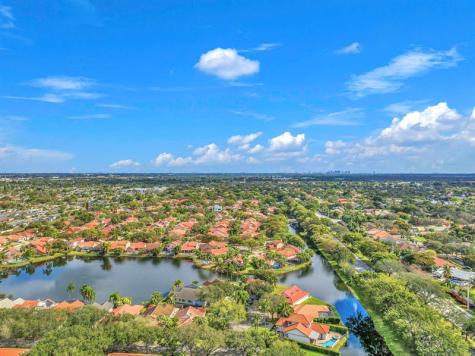 1830 NW 97th Avenue Plantation FL 33322
