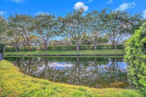 1830 NW 97th Avenue Plantation FL 33322