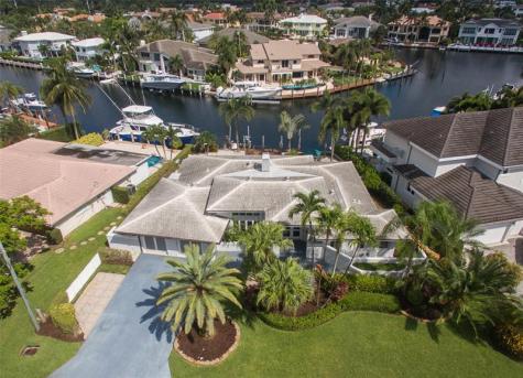 2365 NE 28th Street Lighthouse Point FL 33064
