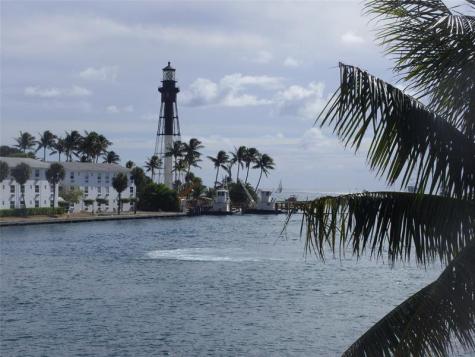 2365 NE 28th Street Lighthouse Point FL 33064