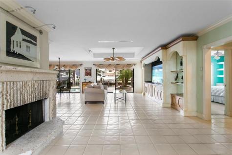 2365 NE 28th Street Lighthouse Point FL 33064