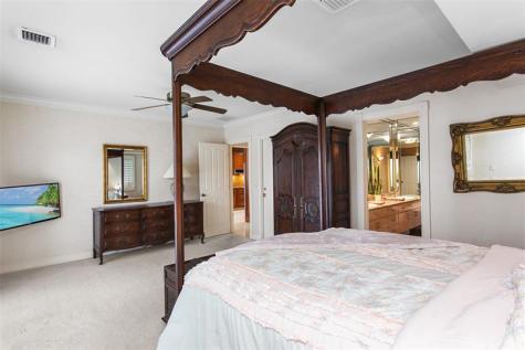 2365 NE 28th Street Lighthouse Point FL 33064