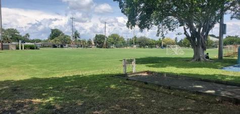 2365 NE 28th Street Lighthouse Point FL 33064