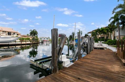 2365 NE 28th Street Lighthouse Point FL 33064