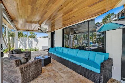 1701 SW 22nd Avenue Fort Lauderdale FL 33312