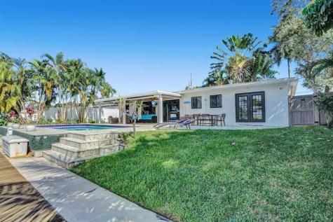 1701 SW 22nd Avenue Fort Lauderdale FL 33312