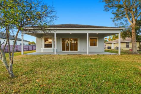 1282 SW Wellington Avenue Port St Lucie FL 34953