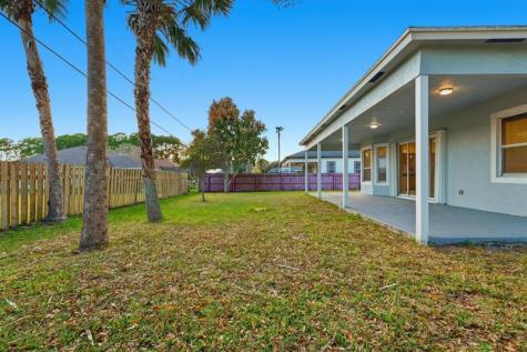 1282 SW Wellington Avenue Port St Lucie FL 34953