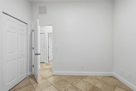 1282 SW Wellington Avenue Port St Lucie FL 34953
