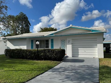 9021 NW 15th Place Plantation FL 33322