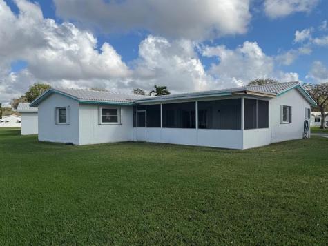 9021 NW 15th Place Plantation FL 33322