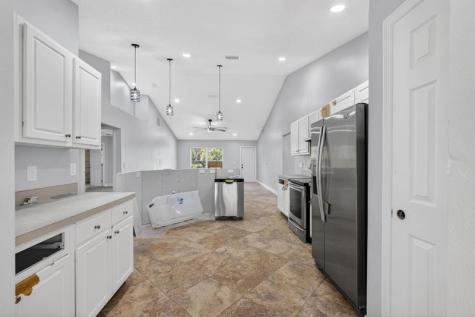 1941 SW Oakwood Road Port St Lucie FL 34953