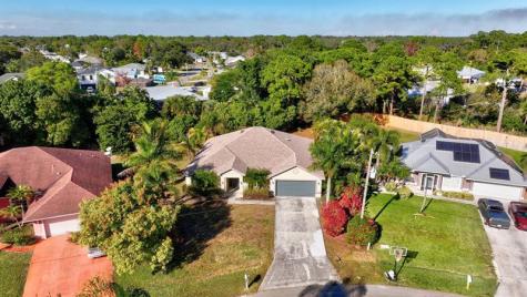 1941 SW Oakwood Road Port St Lucie FL 34953