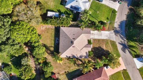 1941 SW Oakwood Road Port St Lucie FL 34953