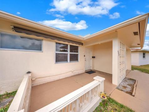 4212 NW 47th Court Tamarac FL 33319