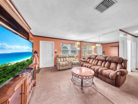 4212 NW 47th Court Tamarac FL 33319