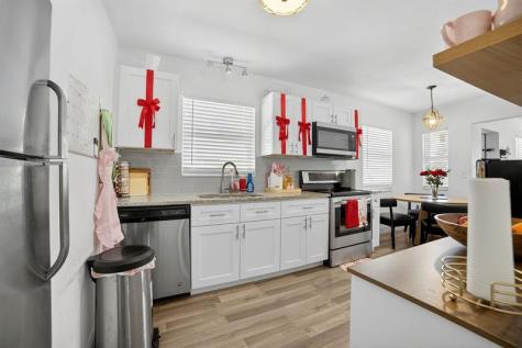 501 S E Street Lake Worth Beach FL 33460
