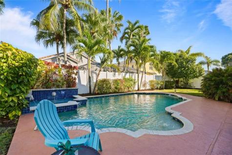 955 NW 202nd Avenue Pembroke Pines FL 33029