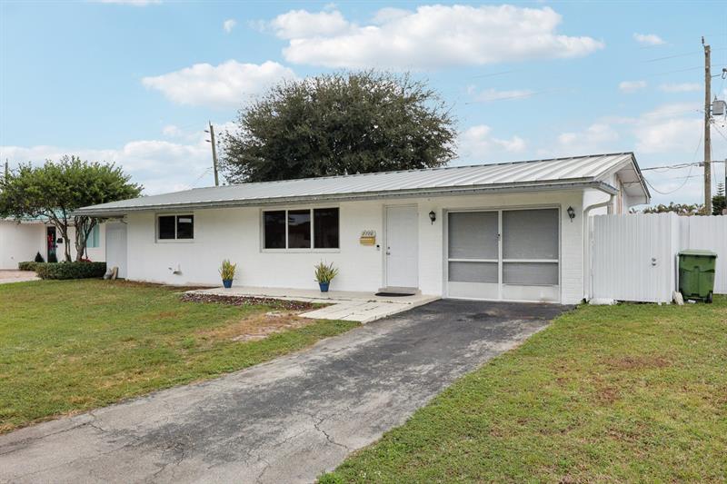 8700 NW 11th Street Pembroke Pines FL 33024