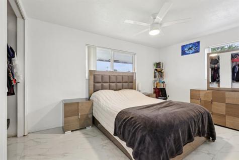 8700 NW 11th Street Pembroke Pines FL 33024