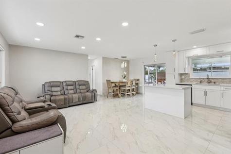 8700 NW 11th Street Pembroke Pines FL 33024