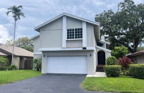 4104 N 49th Avenue Hollywood FL 33021